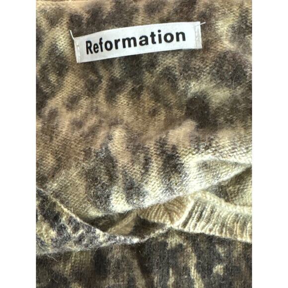 Reformation Brown Animal Leopard Print‎ V-Neck Cropped Sweater Size Small - Picture 6 of 6